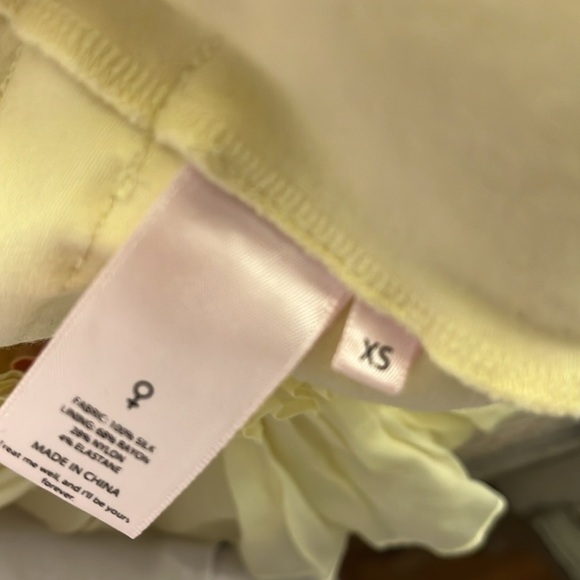 Selkie XS bloomer Dauphine Cream Ruffle Intimate stretches to 16 inches - Picture 10 of 12